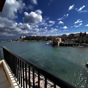 https://seafront-meridionale-2bedroom-apartment.qawrahotelsmalta.org