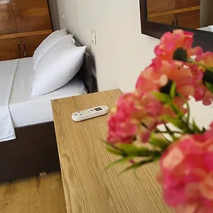 https://apt-liams.albaniahotels.org