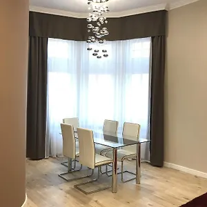 Gozsdu Glamour Apartment Budapest