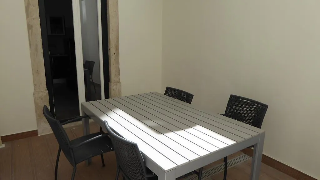 Dobairro Suites At Bairro Alto Lisbon Apartment