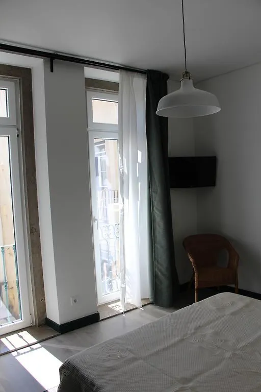 Dobairro Suites At Bairro Alto Lisbon